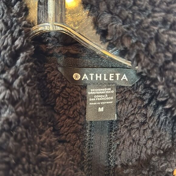 Athleta Black Westbound Sherpa lined Jacket. Size Medium. - Picture 4 of 9
